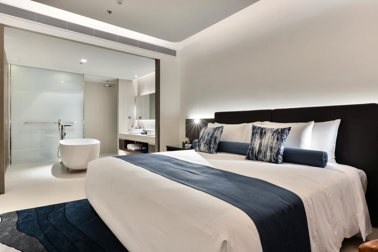 Dream Phuket Hotel & Spa Экстерьер фото